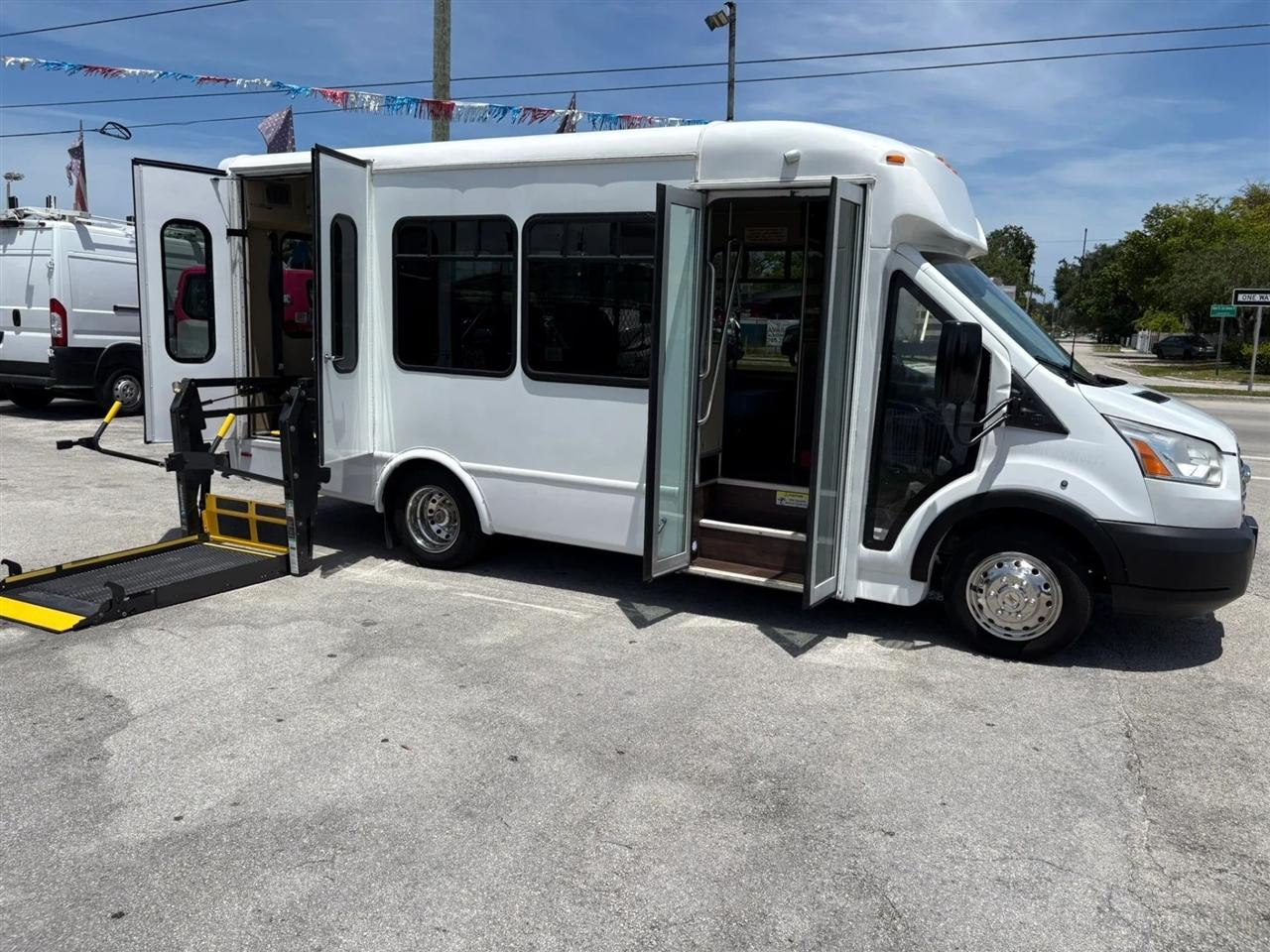 ford transit cutaway 2019 1FDES6PM9KKB85910 image ford transit cutaway 2019 1FDES6PM9KKB85910 image
